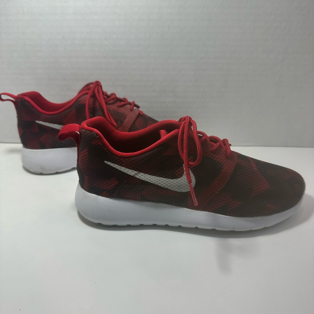 Nike Kids Red and Black Sneakers